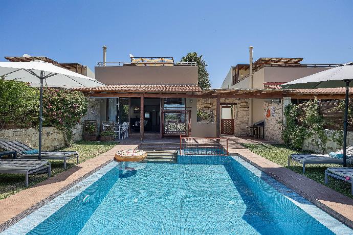 Villa Portokalia