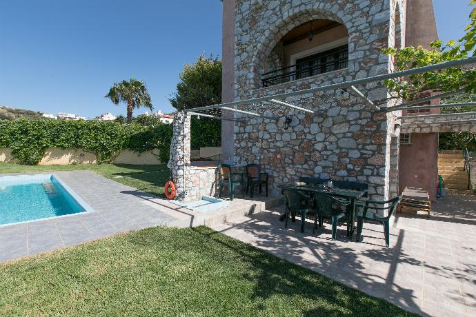 Villa Aptera