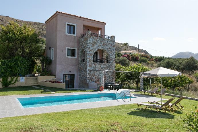 Villa Aptera