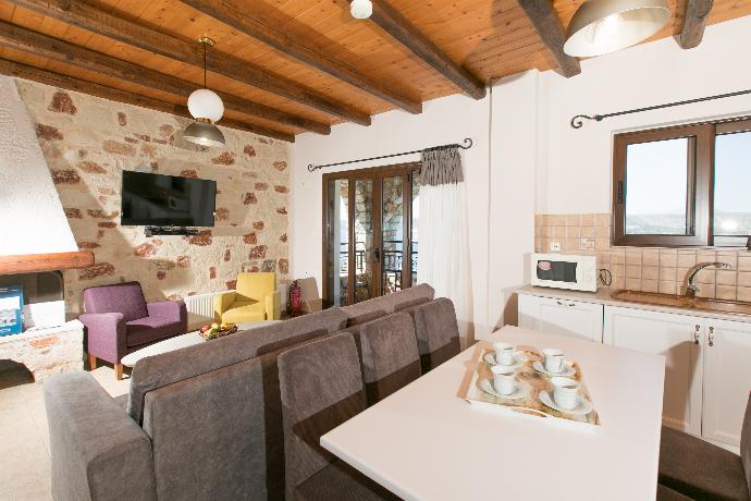 Villa Aptera