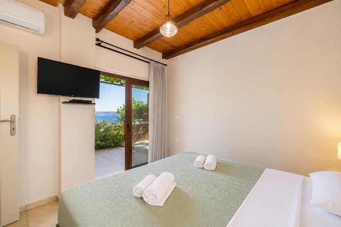 Villa Aptera