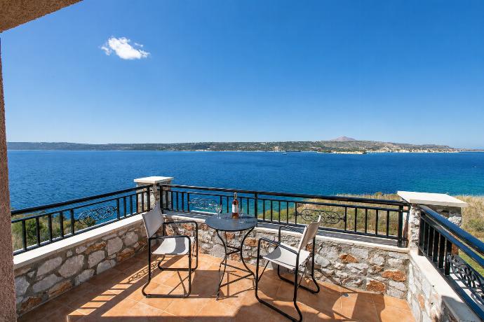 Villa Aptera