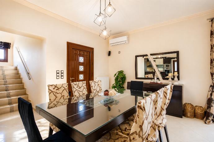  . - Villa Maggie Alonia . (Photo Gallery) }}