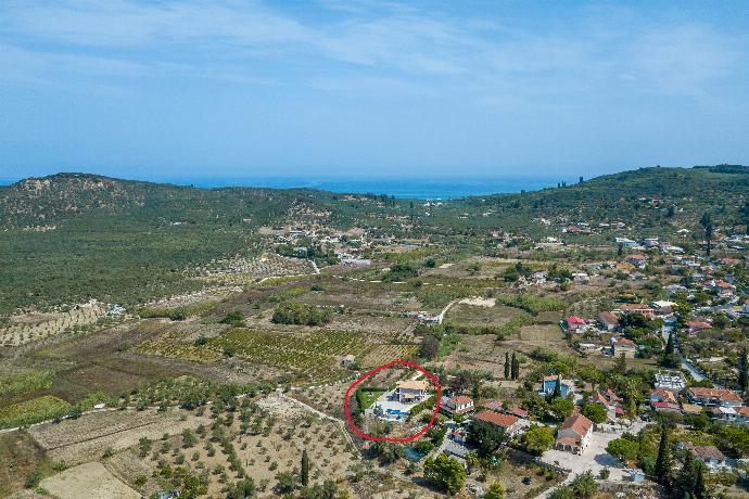  . - Villa Maggie Alonia . (Photo Gallery) }}