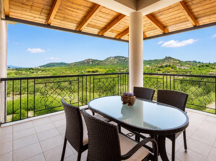  . - Villa Maggie Alonia . (Photo Gallery) }}