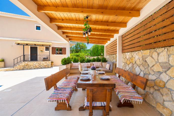  . - Villa Maggie Alonia . (Photo Gallery) }}