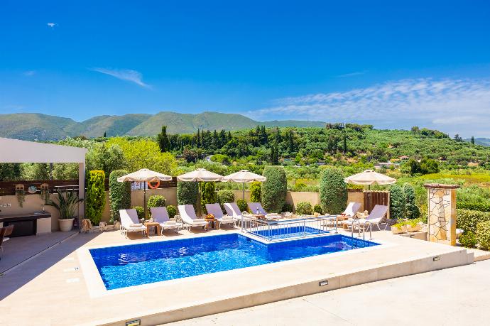 Villa Maggie Alonia