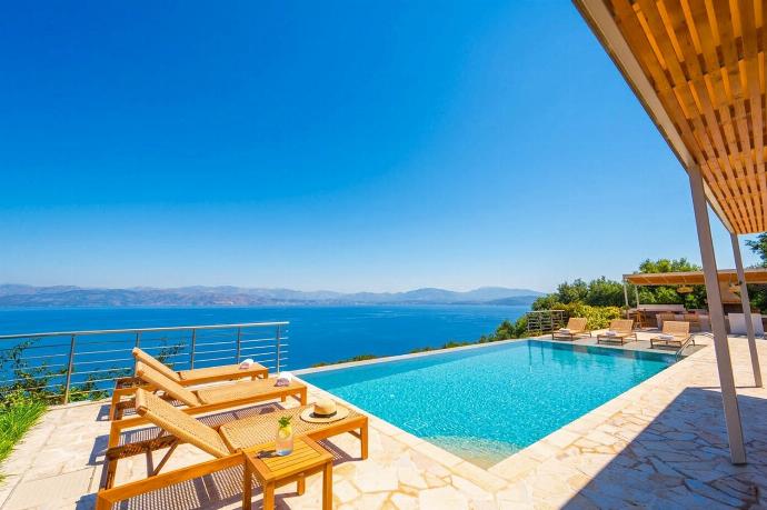Villa Thea Kalamaki