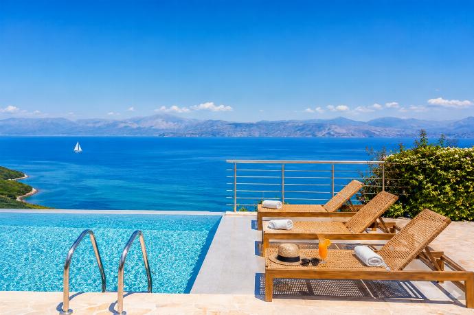 Villa Thea Kalamaki