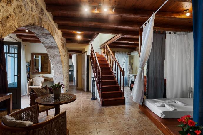 Villa Epavlis