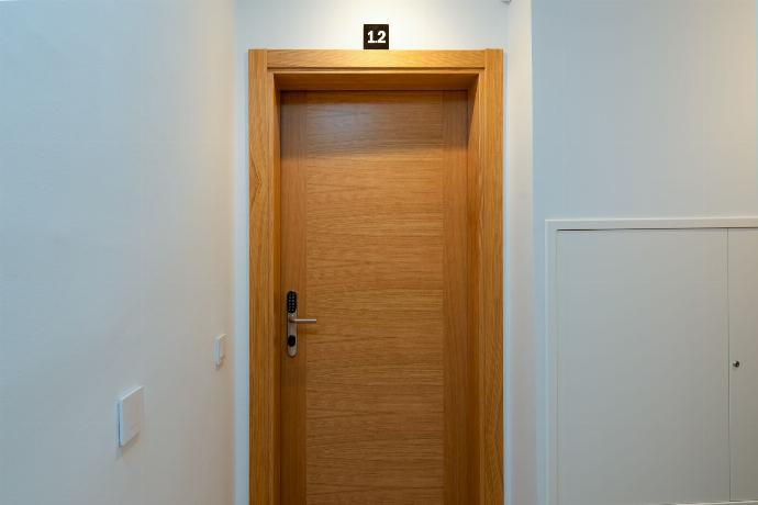Ereza Residence 1.2