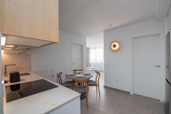 Ereza Residence 1.4