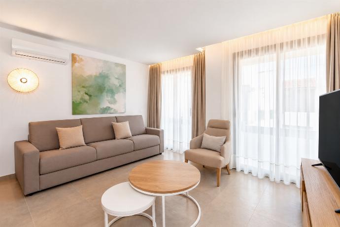 Ereza Residence 6