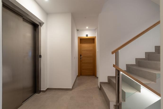Ereza Residence 2.2