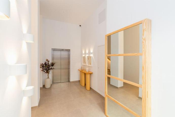Ereza Residence 8