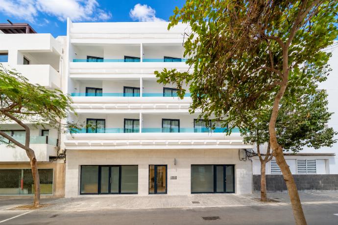 Ereza Residence 8