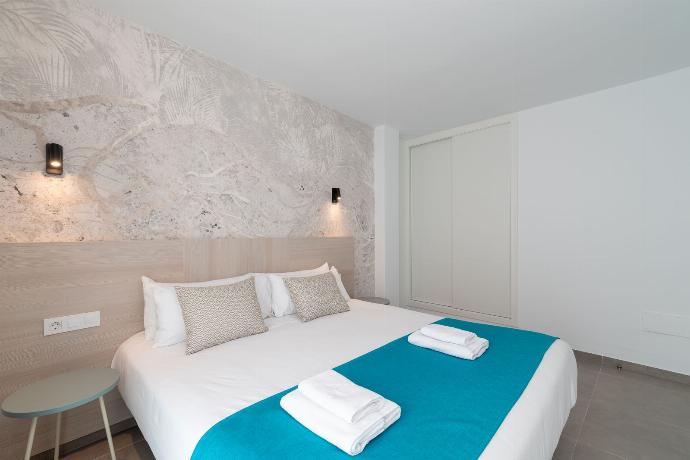 Ereza Residence 3.2