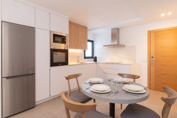 Ereza Residence 12