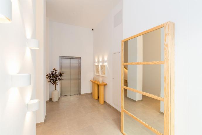 Ereza Residence 12