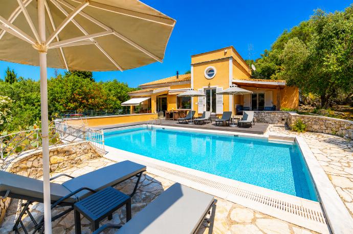 Villa Apanemia