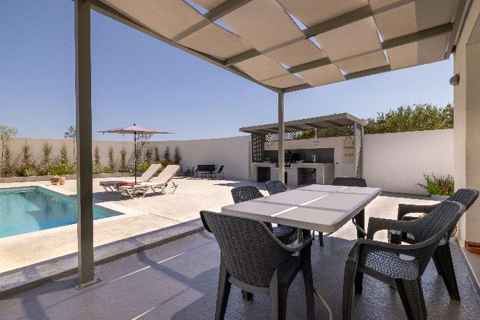 Villa Kontonis