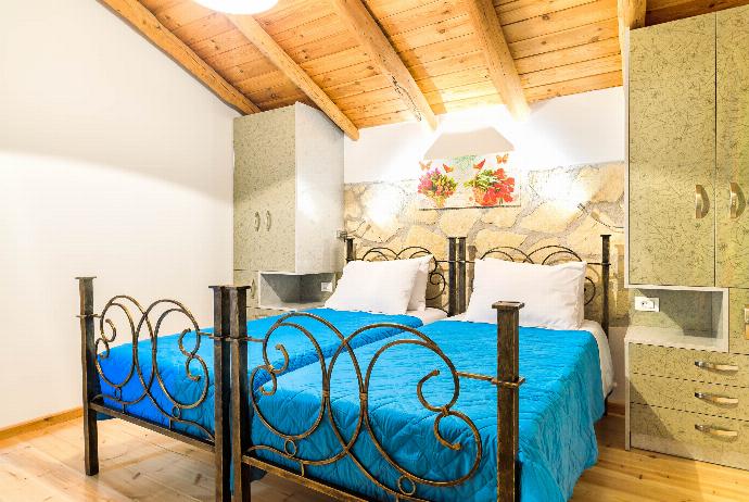 Villa Tireda Tria