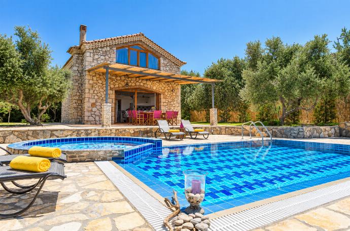 Villa Tireda Tria — Limni Keri, Zakynthos