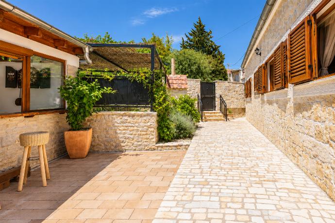 Villa Ika
