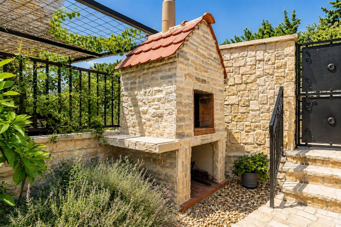 Villa Ika