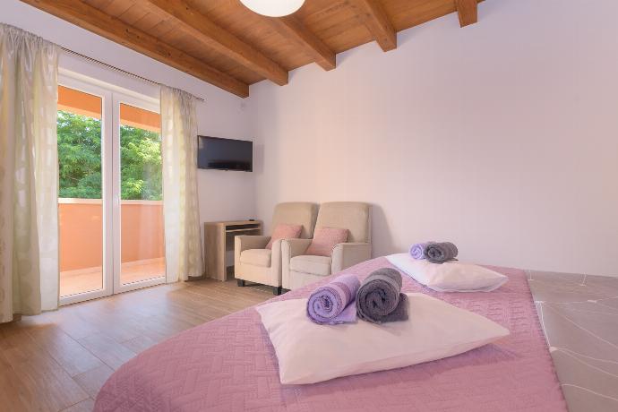 Villa Aurora