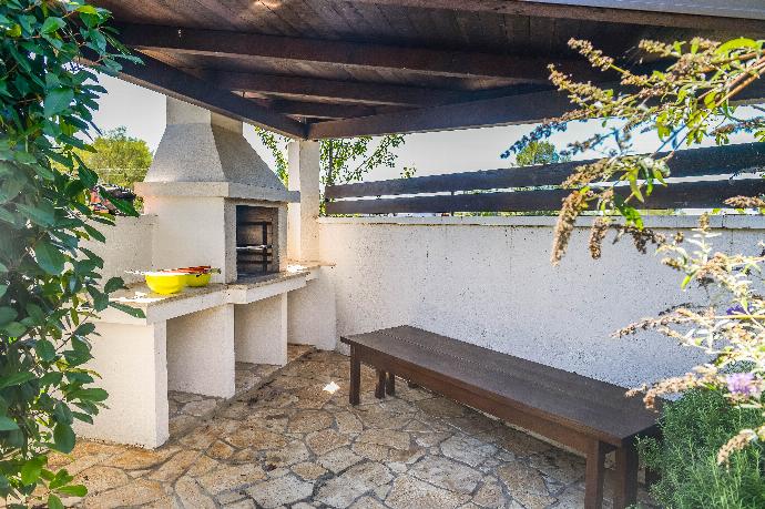Villa Olive Tree