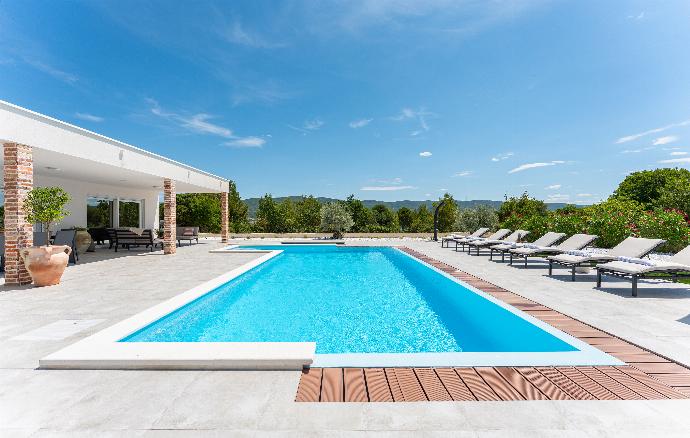 Villa Olea