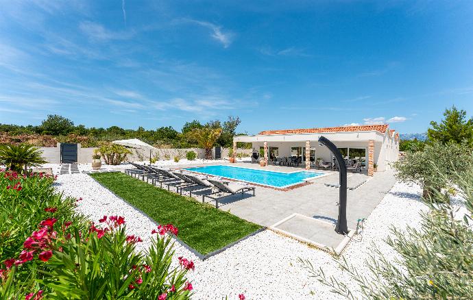Villa Olea