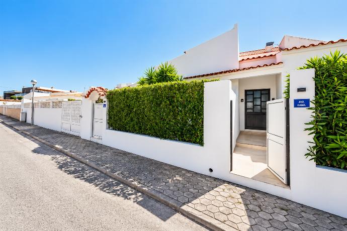 Villa Dela