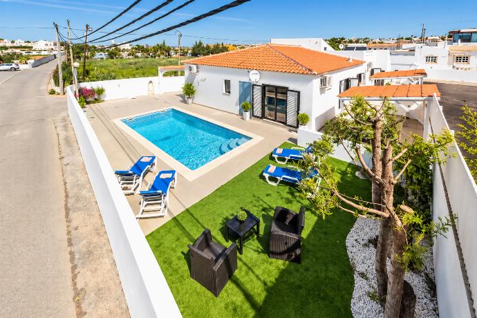 Villa Dela