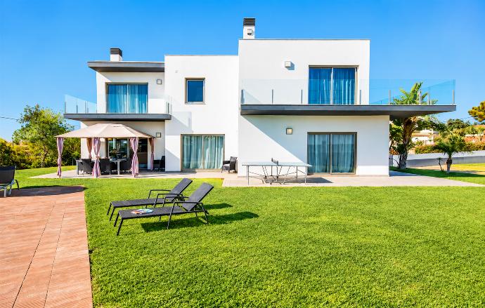Villa Dala