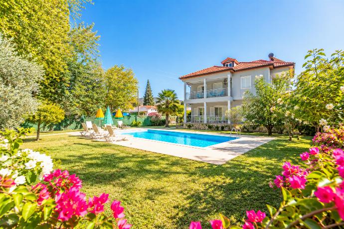 Villa Sora
