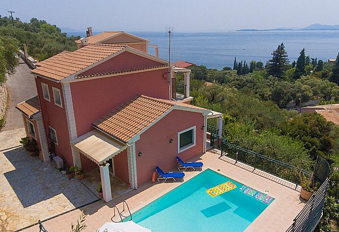 ,Beautiful Villa with private pool and views . - Villa Leana . (Fotogalerie) }}