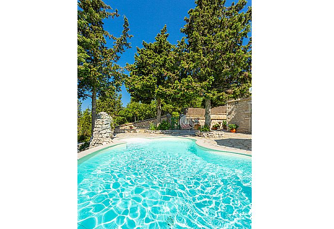 Private pool and terrace . - Villa Gallini . (Photo Gallery) }}