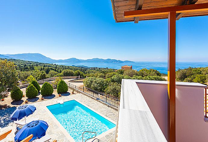 Upper terrace area with panoramic sea views . - Villa Yeraki . (Photo Gallery) }}