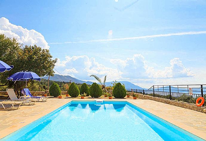 Villa Yeraki Pool