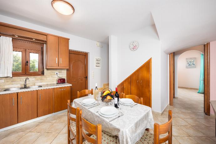 Equipped kitchen . - Villa Yeraki . (Photo Gallery) }}