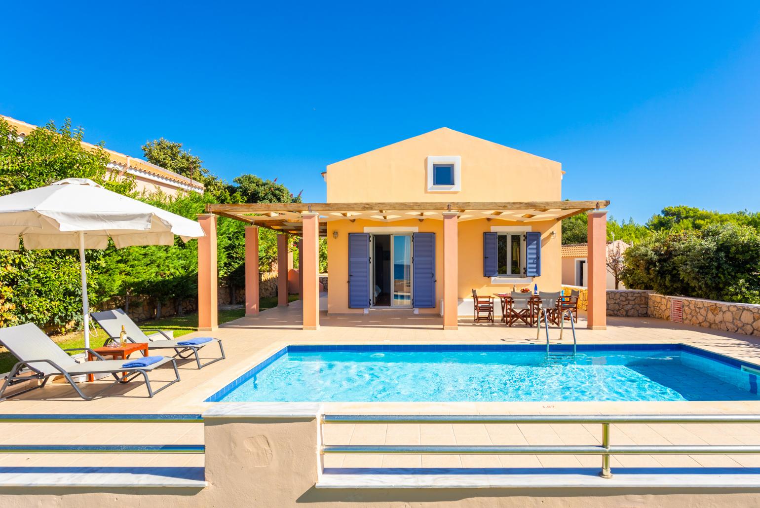 Beautiful villa with private pool and terrace with sea views