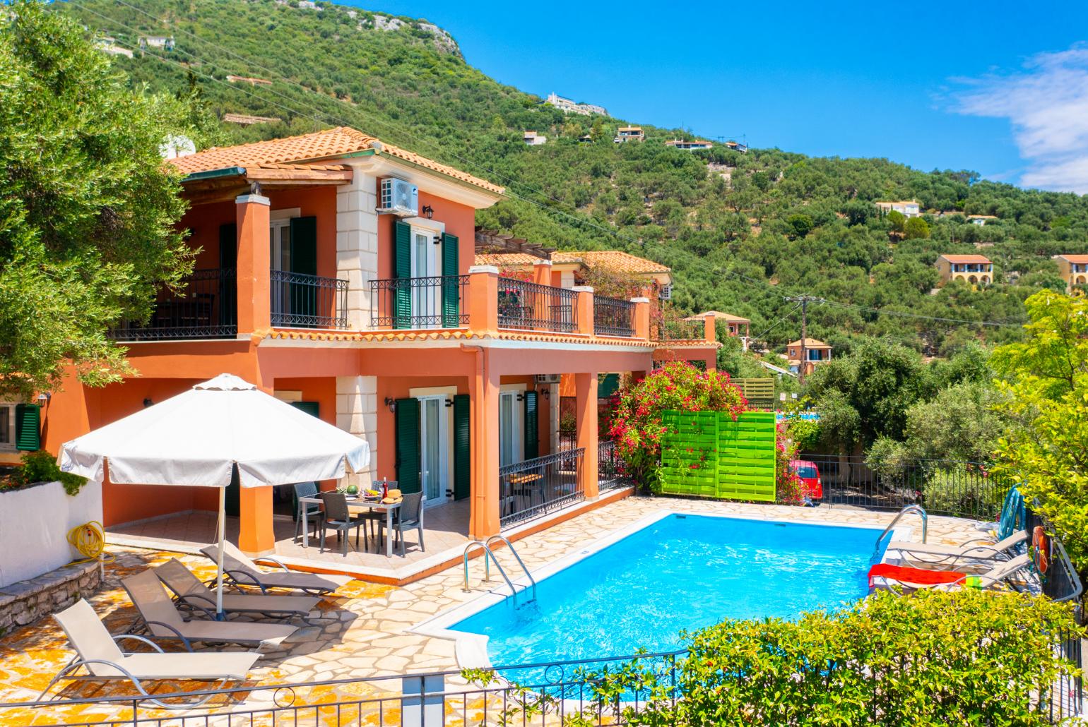 Beautiful villa with private pool and terrace with sea views