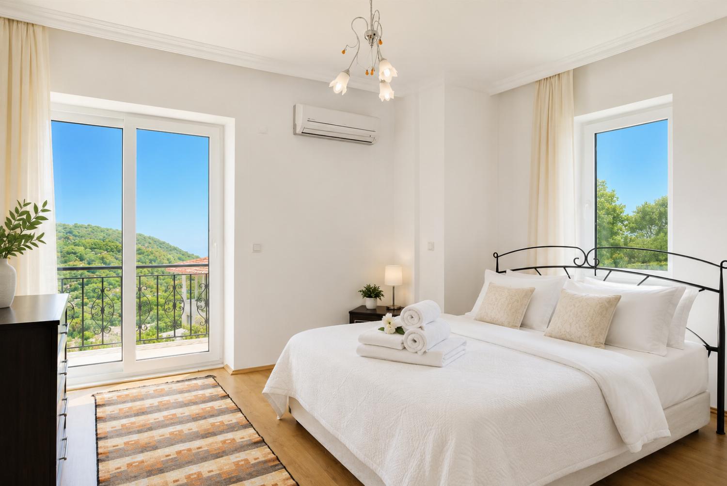 Double bedroom with A/C