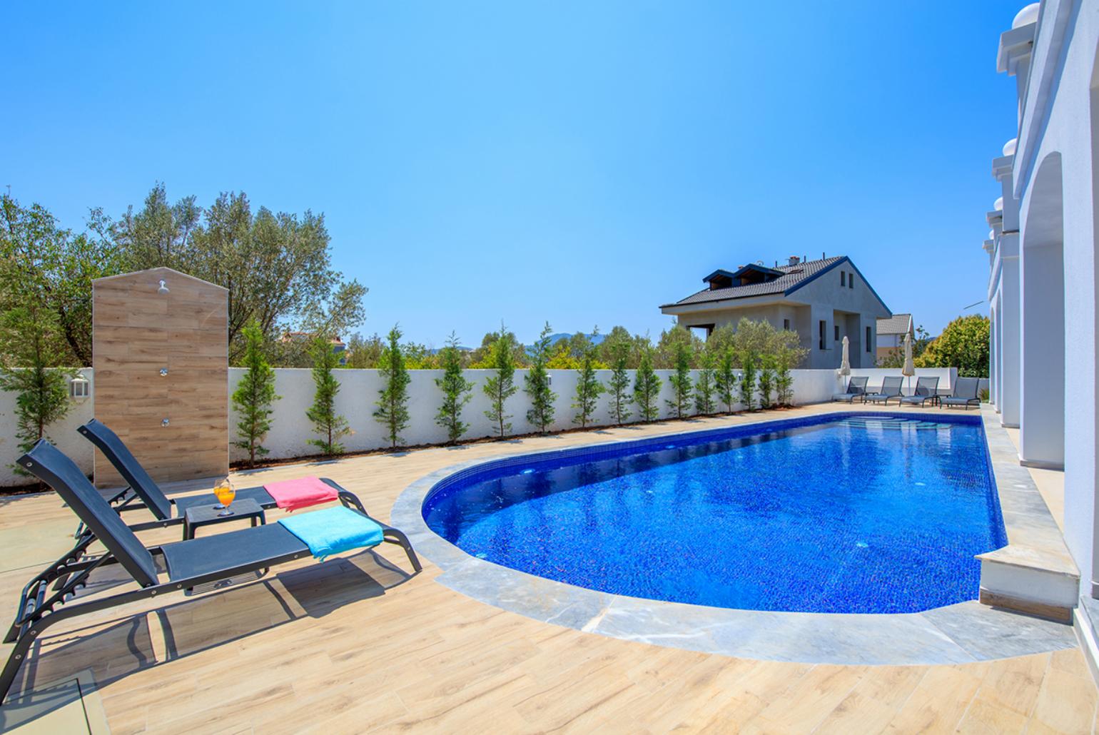 Private pool and terrace