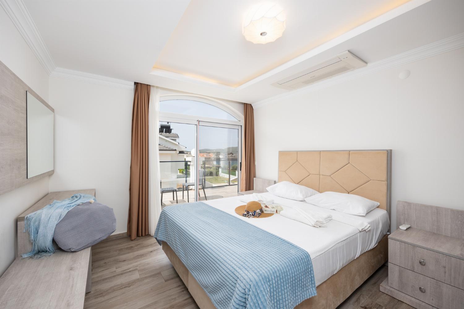 Double bedroom with A/C