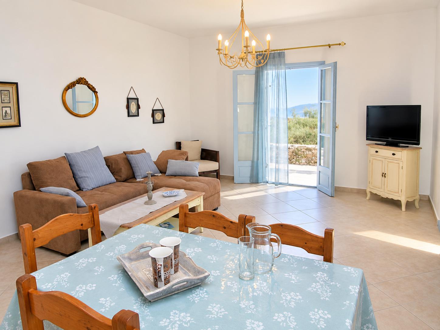 Open plan living and dining area