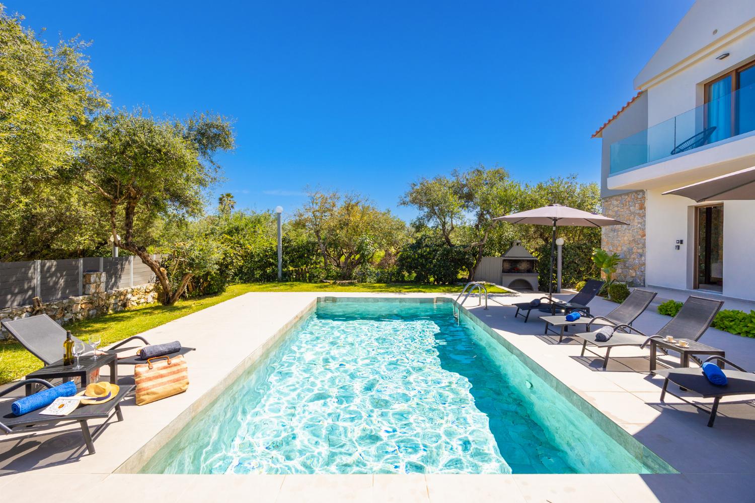 Private pool and terrace