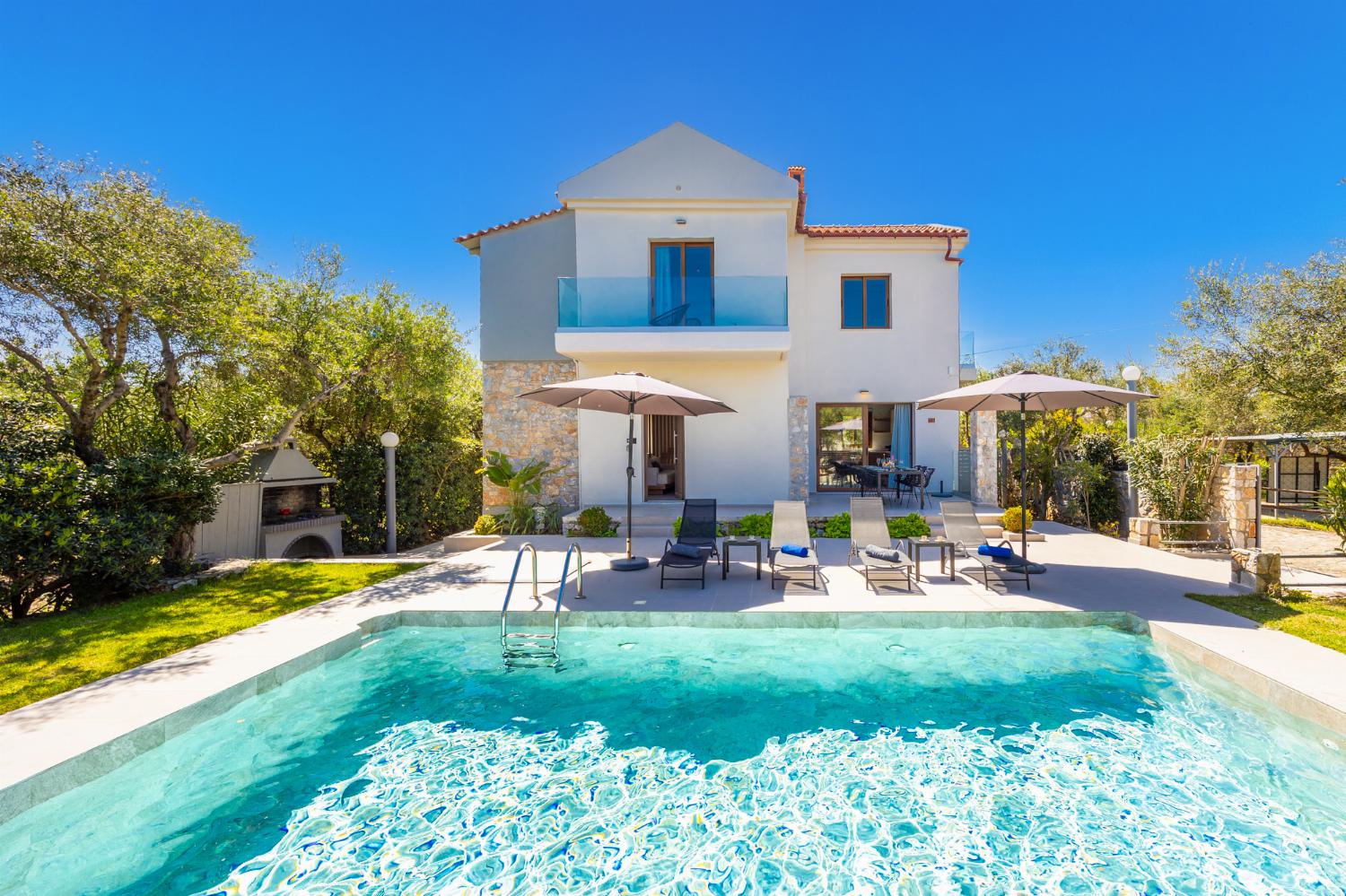 Beautiful villa with private pool and terrace